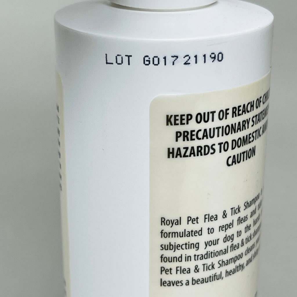 ROYAL PET Flea & Tick Shampoo 12-PACK for Dogs USA 8 fl oz (New)
